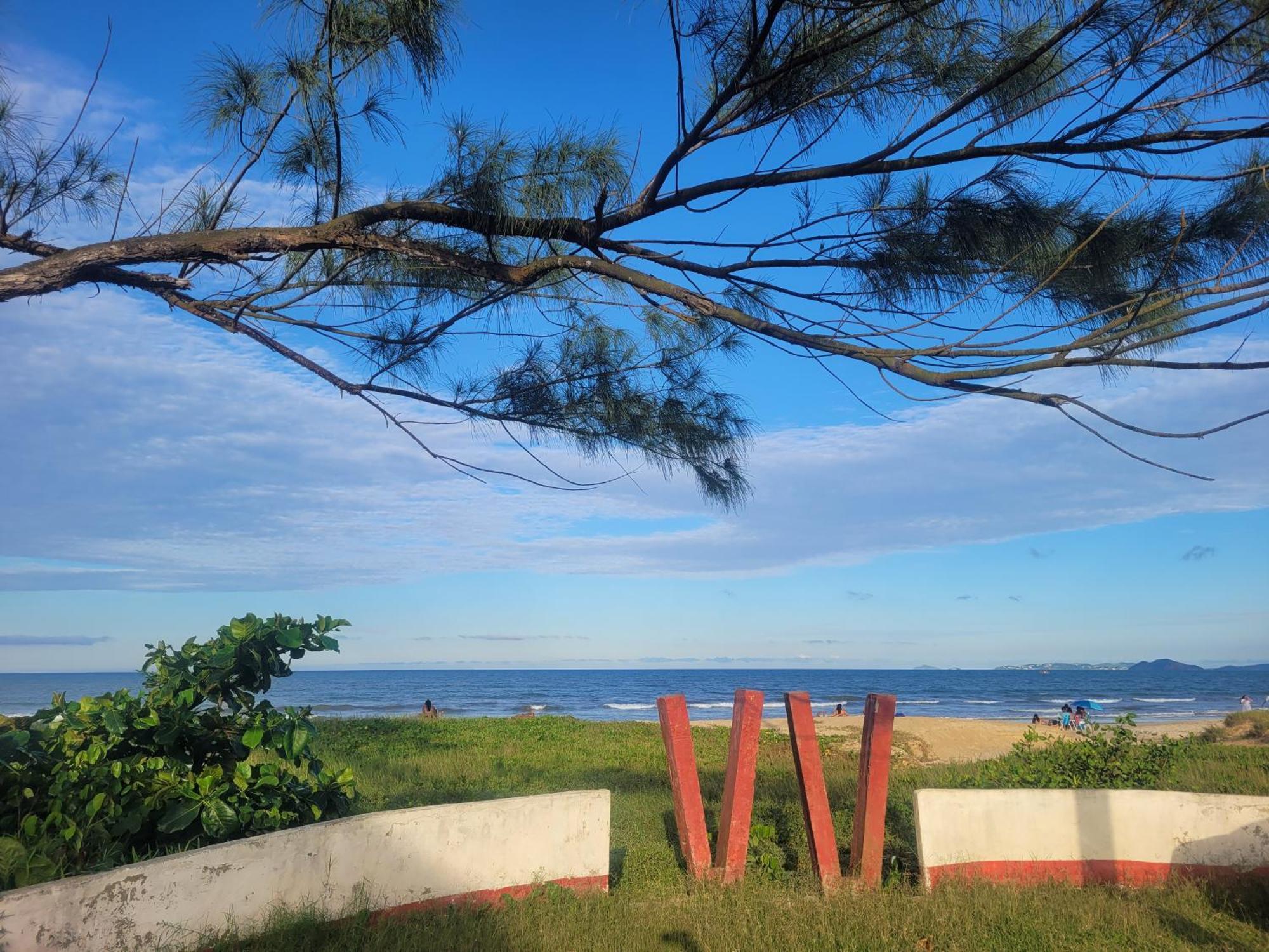 Casa Grande E Confortavel Piscina E Area Gourmet Em Cabo Frio Unamar Tamoios Verao Vermelho Tamoios Verao Vermelho Villa Eksteriør billede